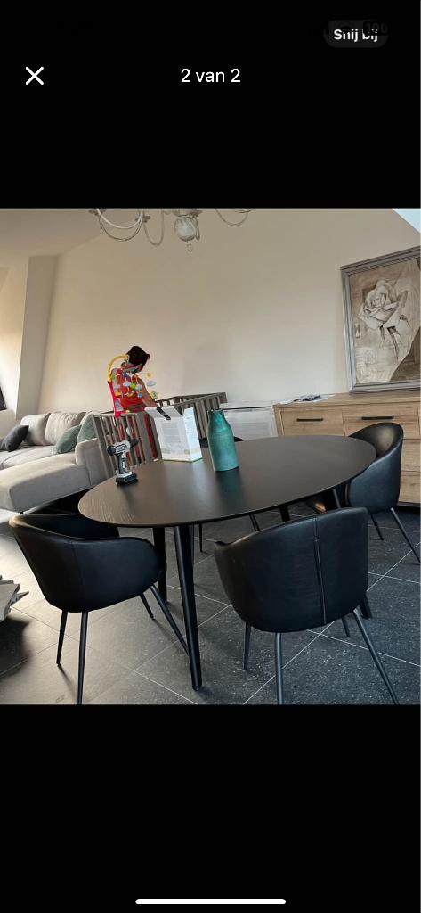Ronde zwarte tafel, Huis en Inrichting, Tafels | Eettafels, Ophalen, Zo goed als nieuw, Vijf personen of meer, Rond