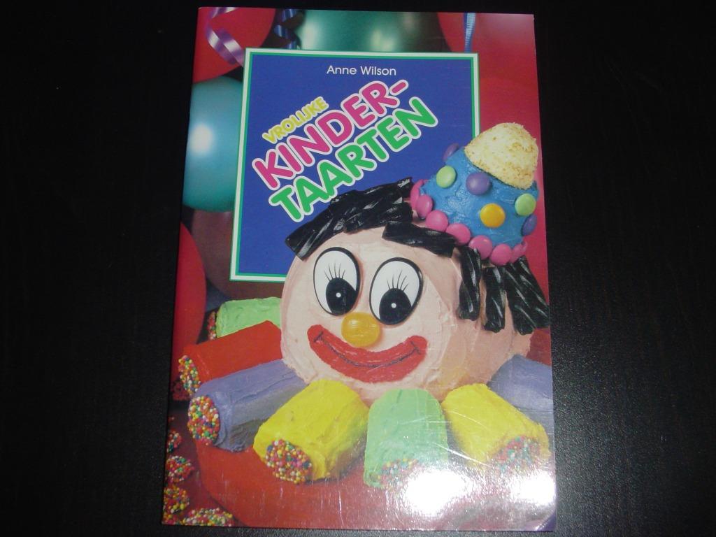 Vrolijke kindertaarten, Ophalen of Verzenden, Zo goed als nieuw, Taart, Gebak en Desserts