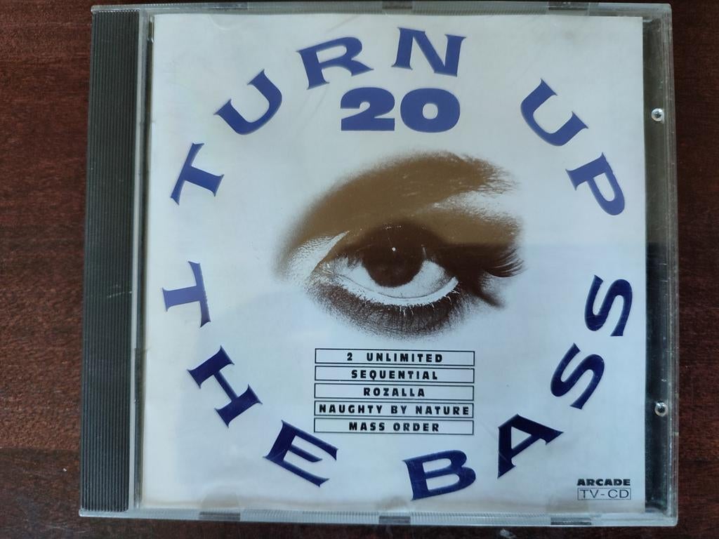 TURN UP THE BASS 20. (ARCADE), Ophalen of Verzenden, Zo goed als nieuw