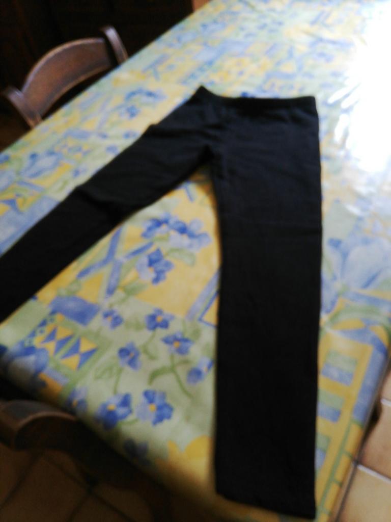 Legging fille noir Pocopiano. 10 ans., Enlèvement ou Envoi, Fille
