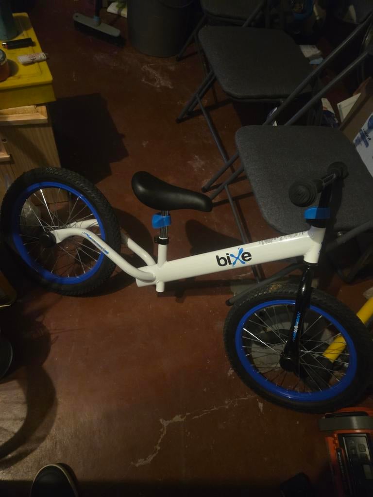 Loop fietsje, Fietsen en Brommers, Steps, Ophalen