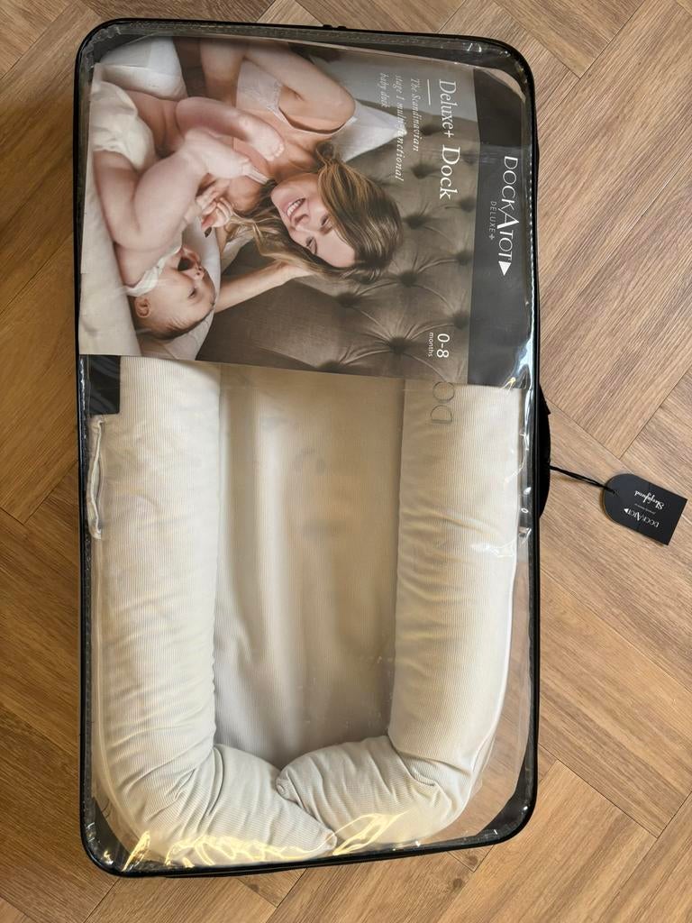 DockATot babynestje, Kinderen en Baby's, Ophalen, Zo goed als nieuw