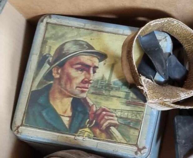 Boîte métal mineur mine charbonnage, Enlèvement ou Envoi