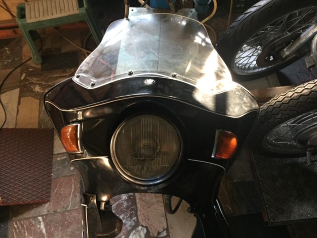 rickman kuip en zadel, Ophalen