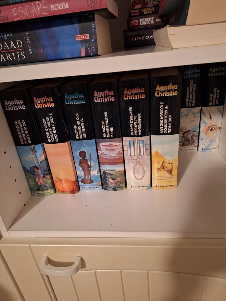 Reeks detectives Agatha Christie, Boeken, Ophalen, Gelezen