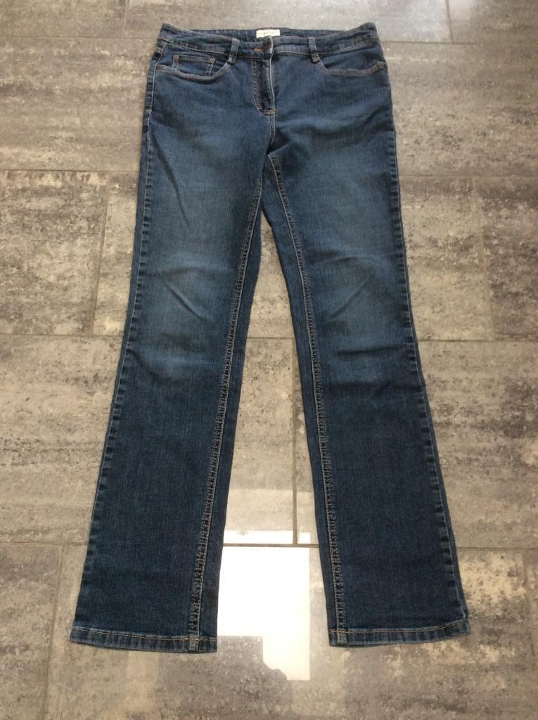 Jeans Canada 38/40, Taille 38/40 (M), Enlèvement ou Envoi, Comme neuf, Longs