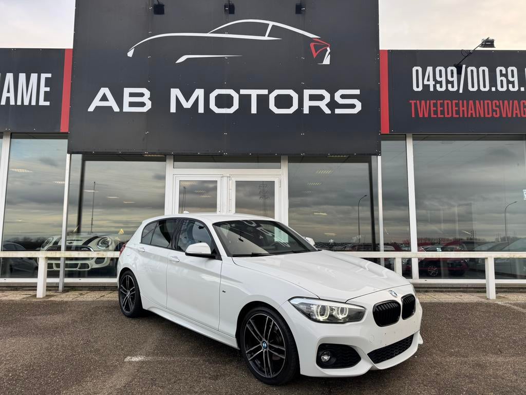 BMW 118i M Pack Automaat Facelift 2018 114.000 km Full optie, Automaat, 1 Reeks, Euro 6, Bedrijf