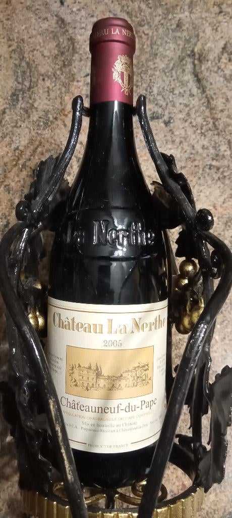 CHATEAU LA NERTHE 2005 - CHATEAUNEUF DU PAPE, Verzamelen, Wijnen, Ophalen, Frankrijk, Nieuw, Vol