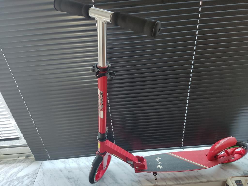 Étape Ferrari, Vélos & Vélomoteurs, Enlèvement ou Envoi