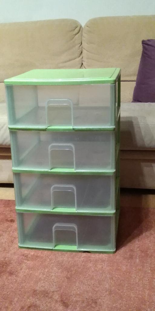 petit meuble en plastique, Enlèvement