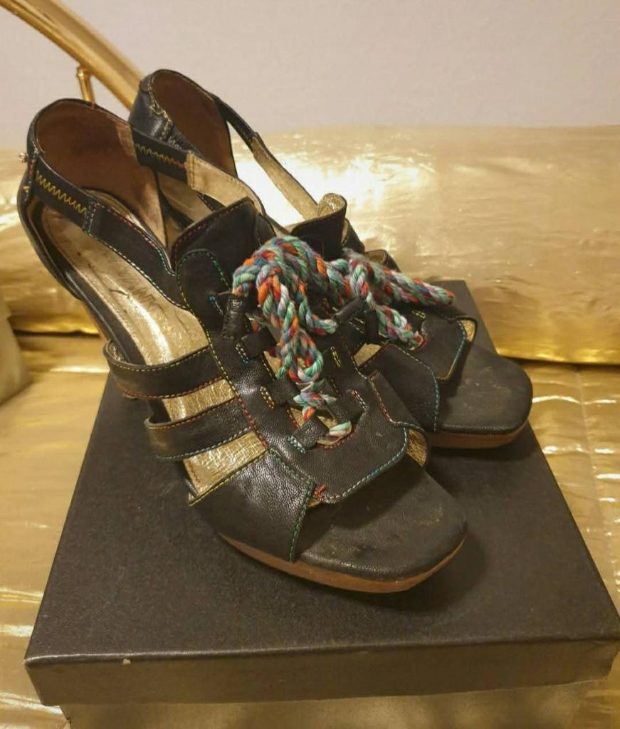 Chaussures Nicky Vankets 41, Enlèvement, Noir