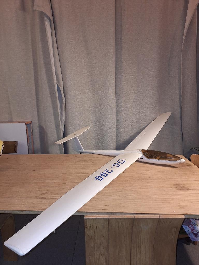 Rc Zweefvliegtuig, Enlèvement, Utilisé, Avion