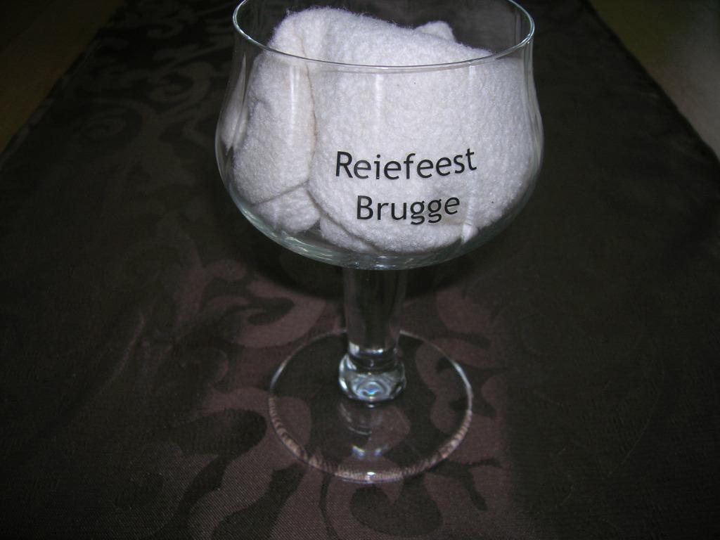 glas  kasteelbier ( reiefeesten brugge), Verzamelen, Ophalen of Verzenden