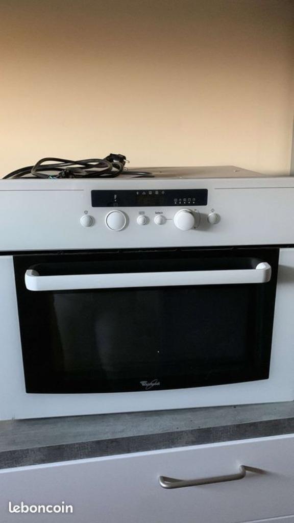 Four combi micro-ondes crisp grill, Electroménager, Fours, Comme neuf, Enlèvement, 45 à 60 cm, Moins de 45 cm