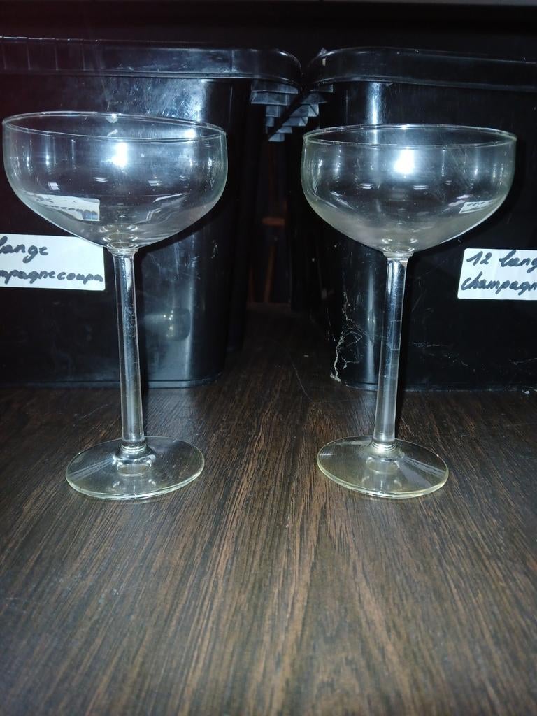 Champagneglazen, Verzamelen, Ophalen