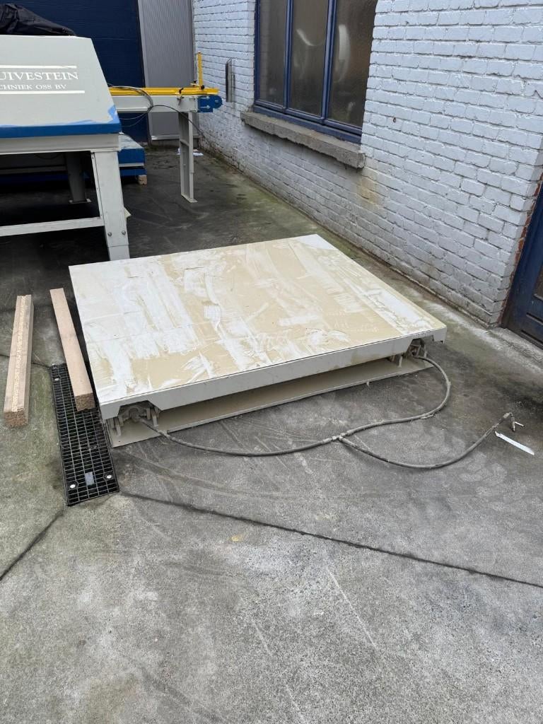 Schaarlift heftafel 174x151 cm, Enlèvement