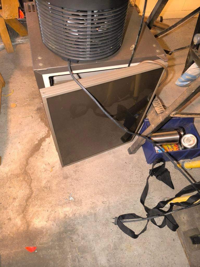 Frigo bar, Elektronische apparatuur, Ophalen