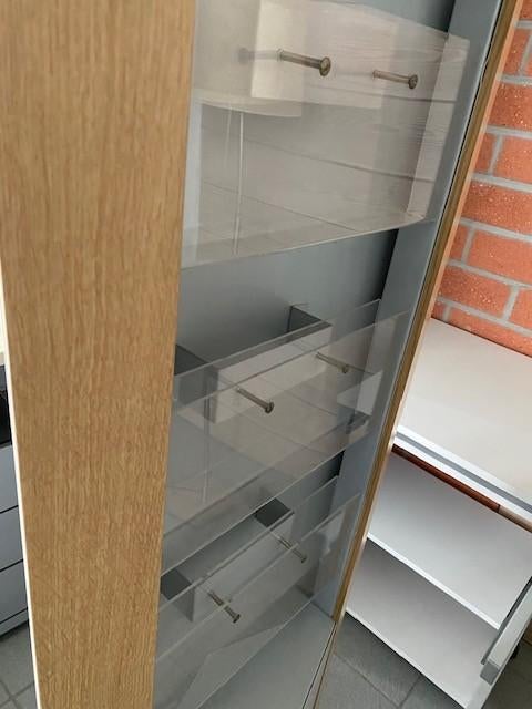 folderrek, Ophalen, Zo goed als nieuw