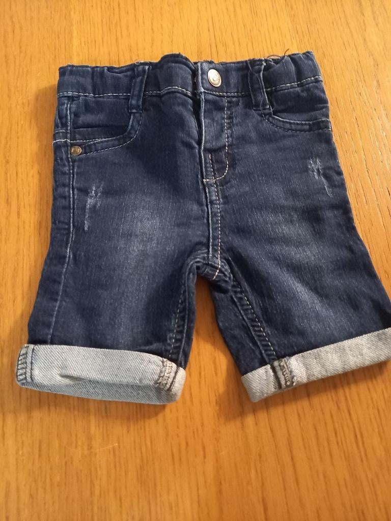 Jeans bébé basics taille 12 mois 24cm, Enlèvement, Comme neuf