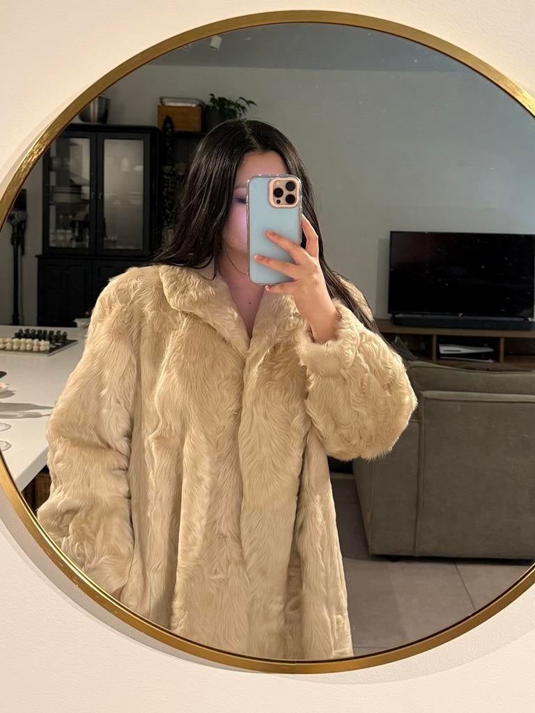 Bontjas maat M/L schaapje, Kleding | Dames, Ophalen of Verzenden, Zo goed als nieuw, Maat 38/40 (M)