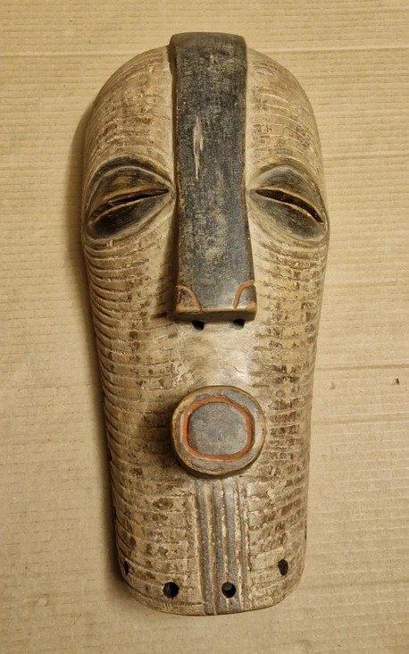 Ancien masque Africain Songye Kifwebe Congo, Verzenden