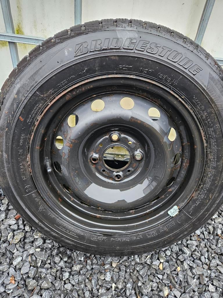 Roue avec pneu hiver, Enlèvement