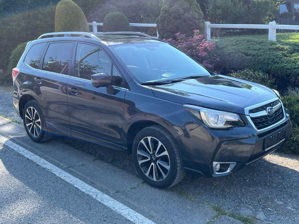 Subaru Forester 2.0i CVT 4WD  Automatique 4x4, Autos, Achat, Entreprise, Garantie prolongée, Entretenue par le concessionnaire