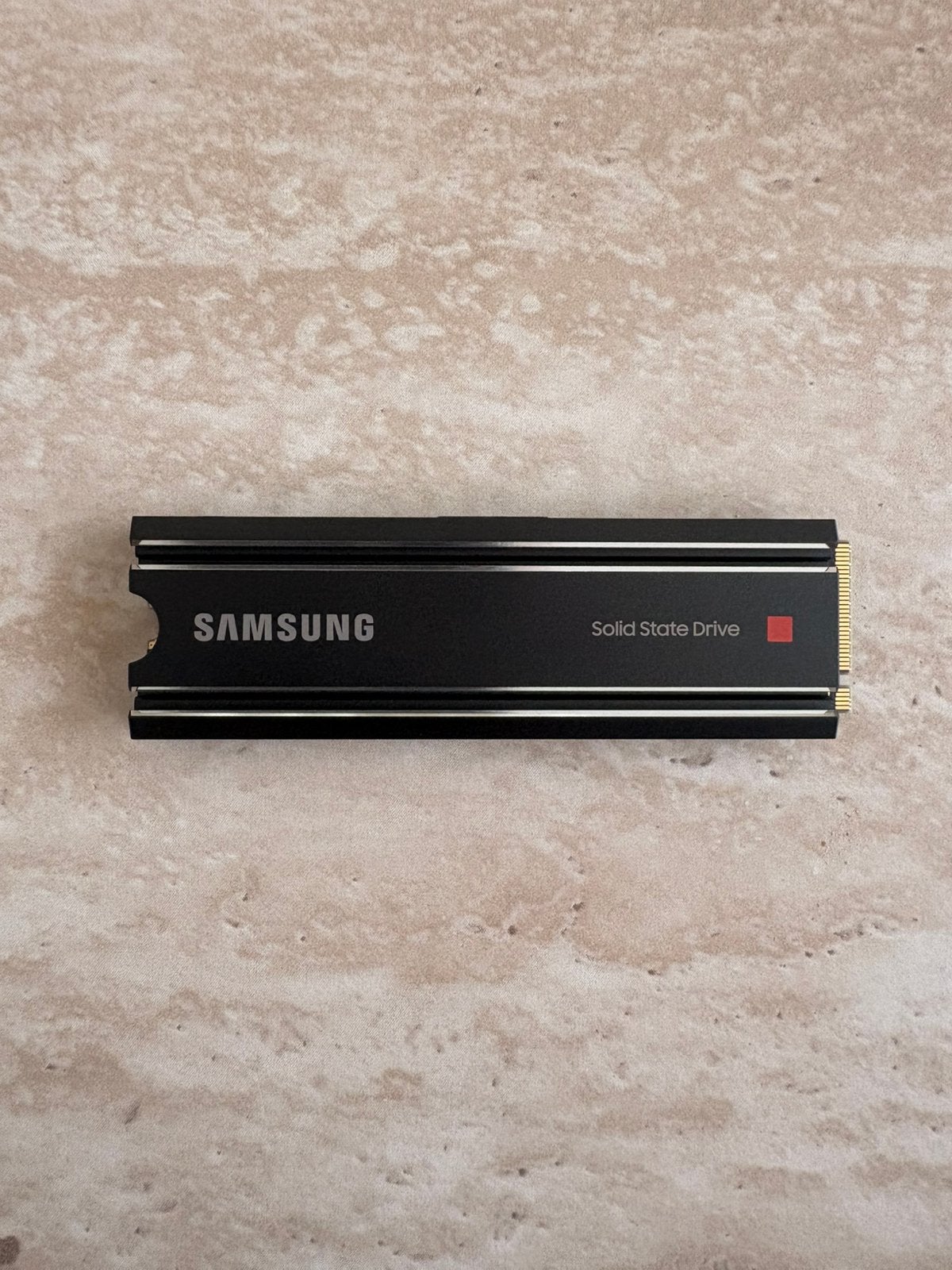 Samsung 980 PRO 2TB NVMe SSD met Heatsink, Ophalen of Verzenden, Zo goed als nieuw, SSD