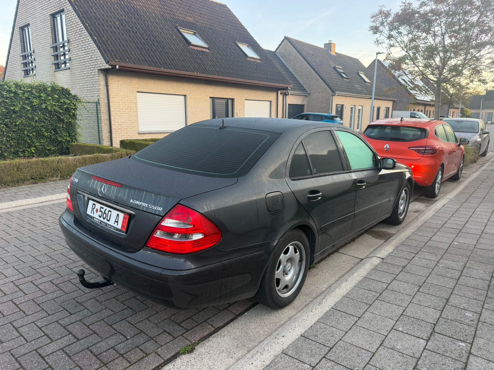 Mercedes-Benz w211 Automaat eerste eigenaar 94,500km, Auto's, Automaat, Particulier, Euro 4, E-Klasse