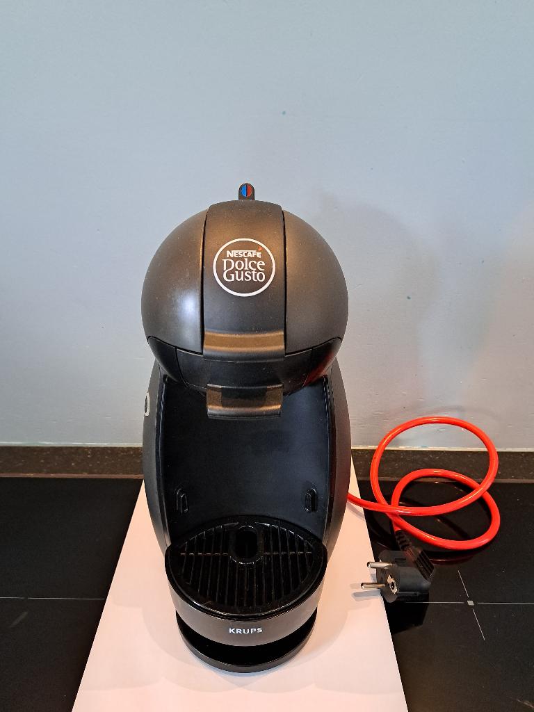 Dolce Gusto-koffieapparaat PICCOLO, Electroménager, Enlèvement, Utilisé, Cafetière, Dosettes et capsules de café