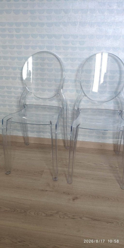 2x Chaises de salon transparentes, Autres couleurs, Comme neuf, Enlèvement, Classique