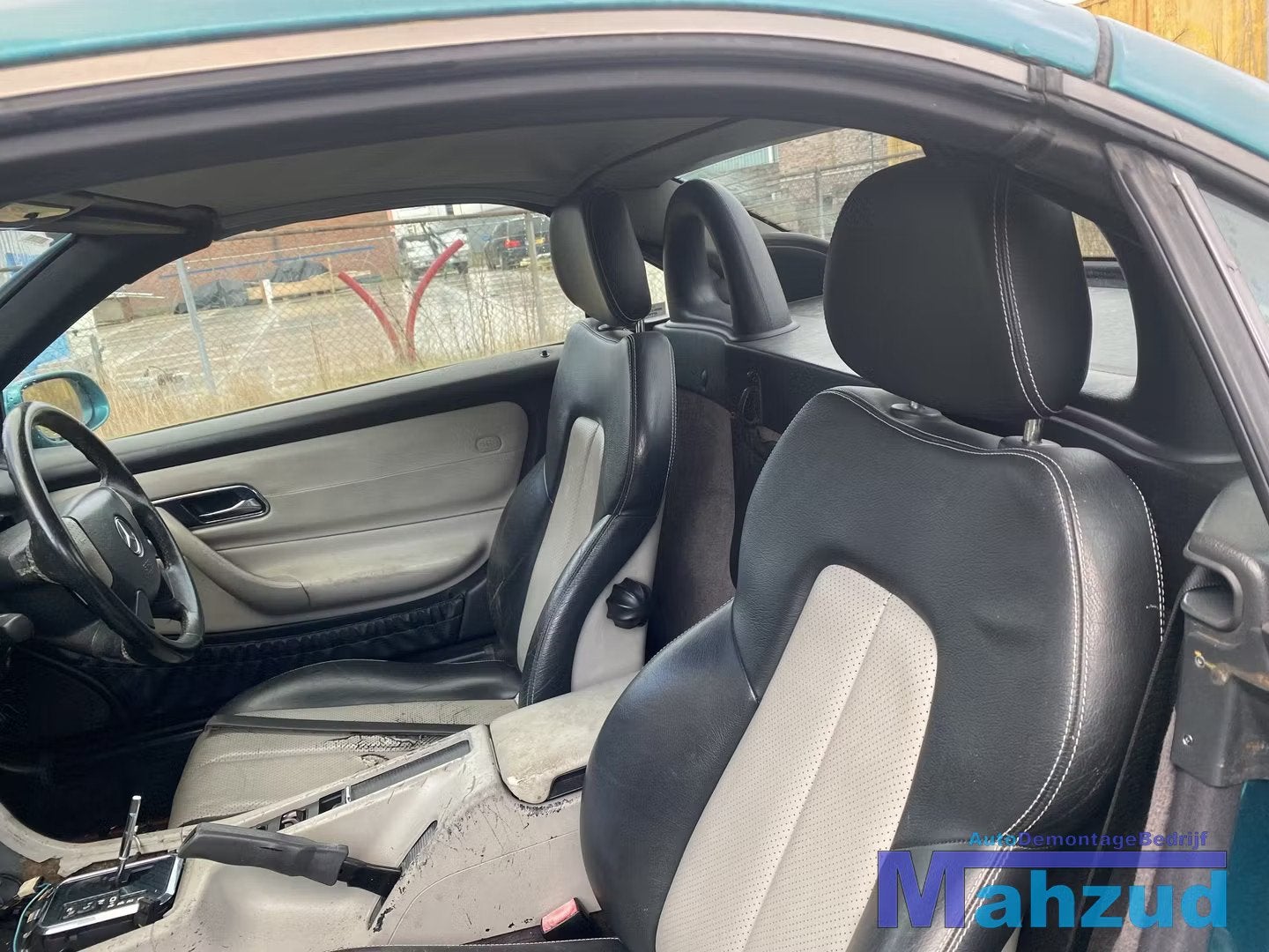 MERCEDES SLK R170 Zwart creme interieur leer stoel 1996-2004, Mercedes-Benz AG, Mercedes-Benz, Utilisé, Mercedesstrasse 120
70372  Stuttgart, DE