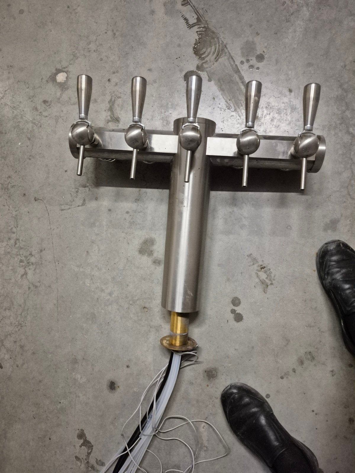 tapzuil 5 kranen, Ophalen, Zo goed als nieuw