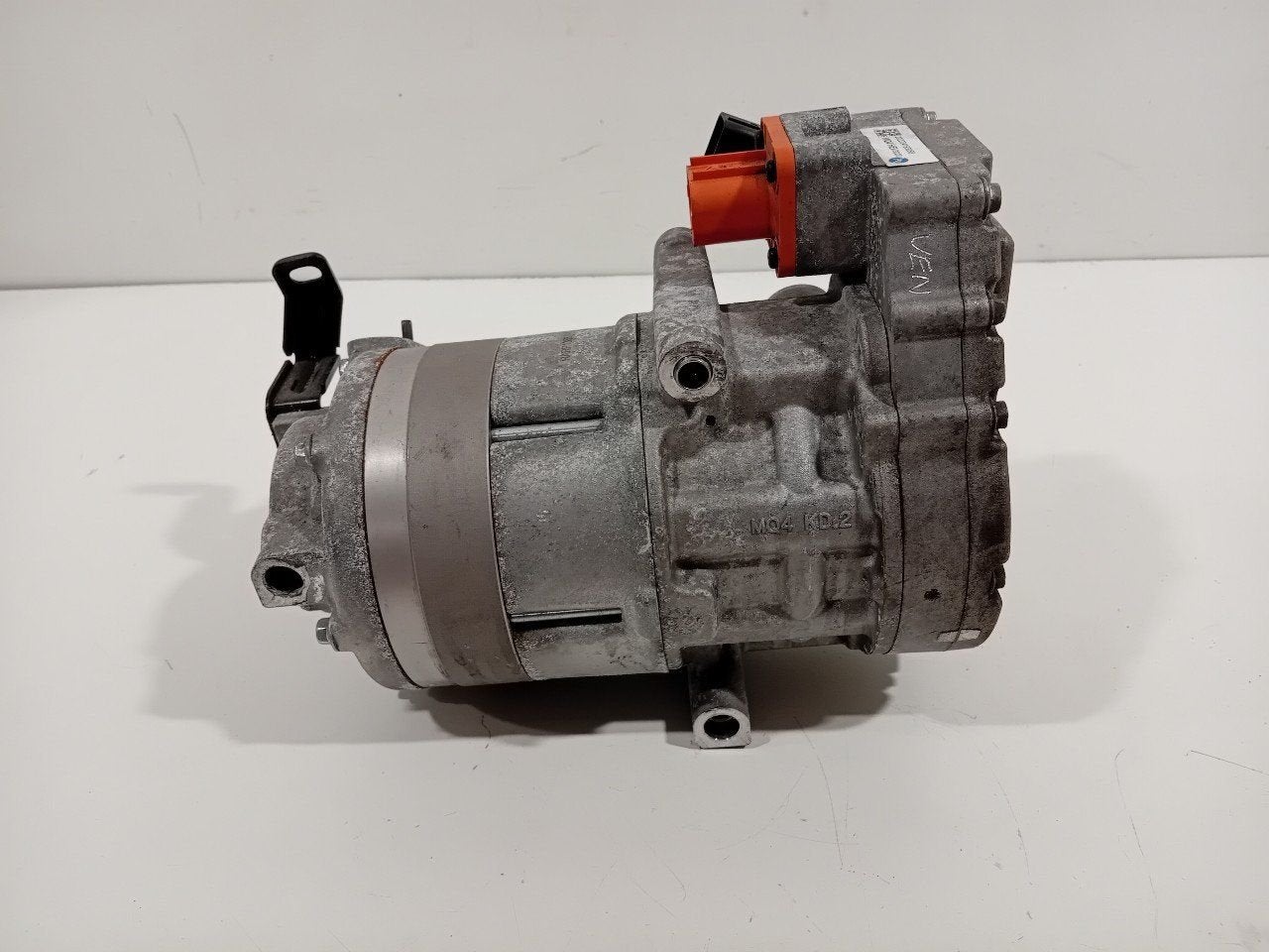 Airco pomp Hyundai Tucson, Onderdelen@venauto.nl, Van der Ven Autorecycling B.V., Gebruikt, Ettenseweg 76, 4706 PB Roosendaal, The Netherlands