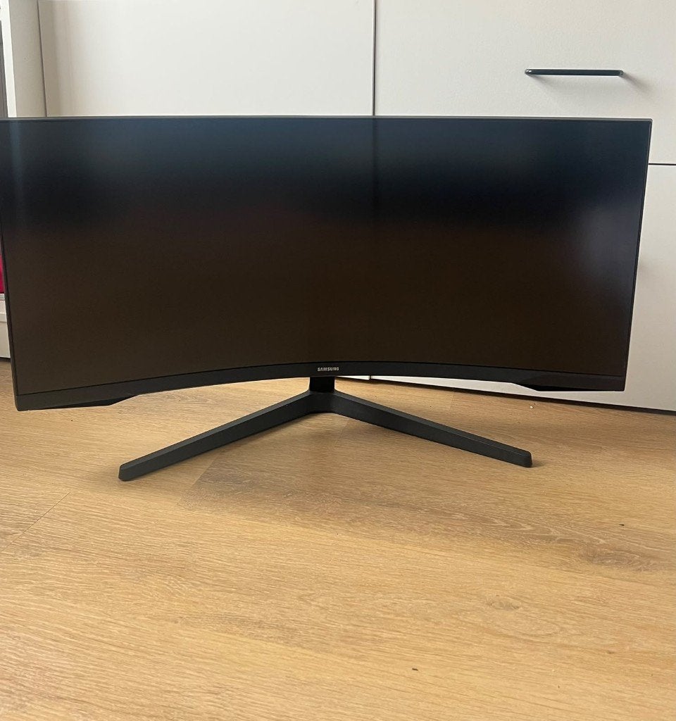 Écran Samsung incurvé 34" odyssey G5 Ultra wide 165Hz, Gaming, 1 à 2 ms, Enlèvement, DisplayPort