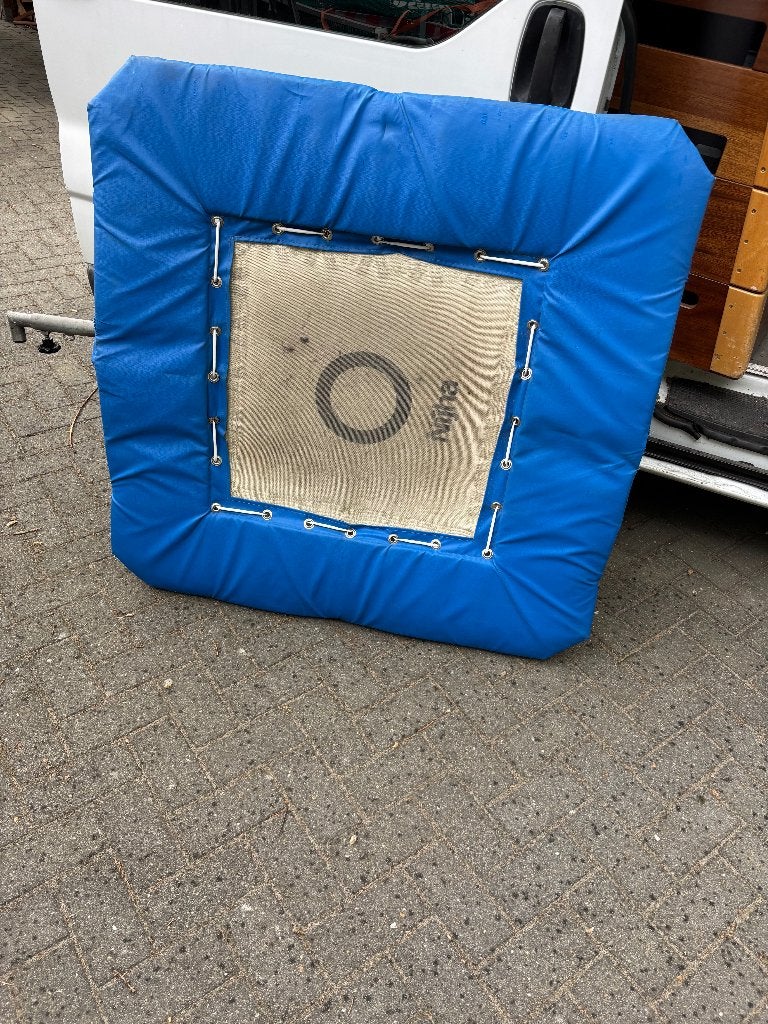 mini trampoline met valmat, Ophalen, Gebruikt, Materiaal