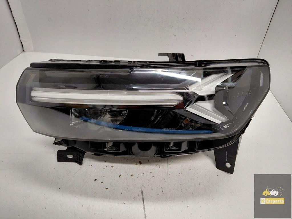 260603515R, Dacia Duster III Full Led linkerlamp, Dacia, Gebruikt, Automobile-Dacia SA, Dacia.contact@daciagroup.com