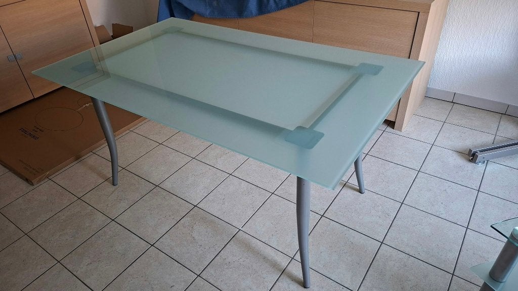 table structure acier plateau verre, 100 à 150 cm, Verre, Enlèvement, Utilisé