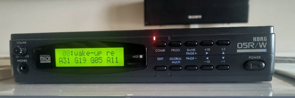 Korg 05R/W Synthesizer Module - compleet en in topstaat, Muziek en Instrumenten, Ophalen of Verzenden, Gebruikt, Korg, Met midi-aansluiting