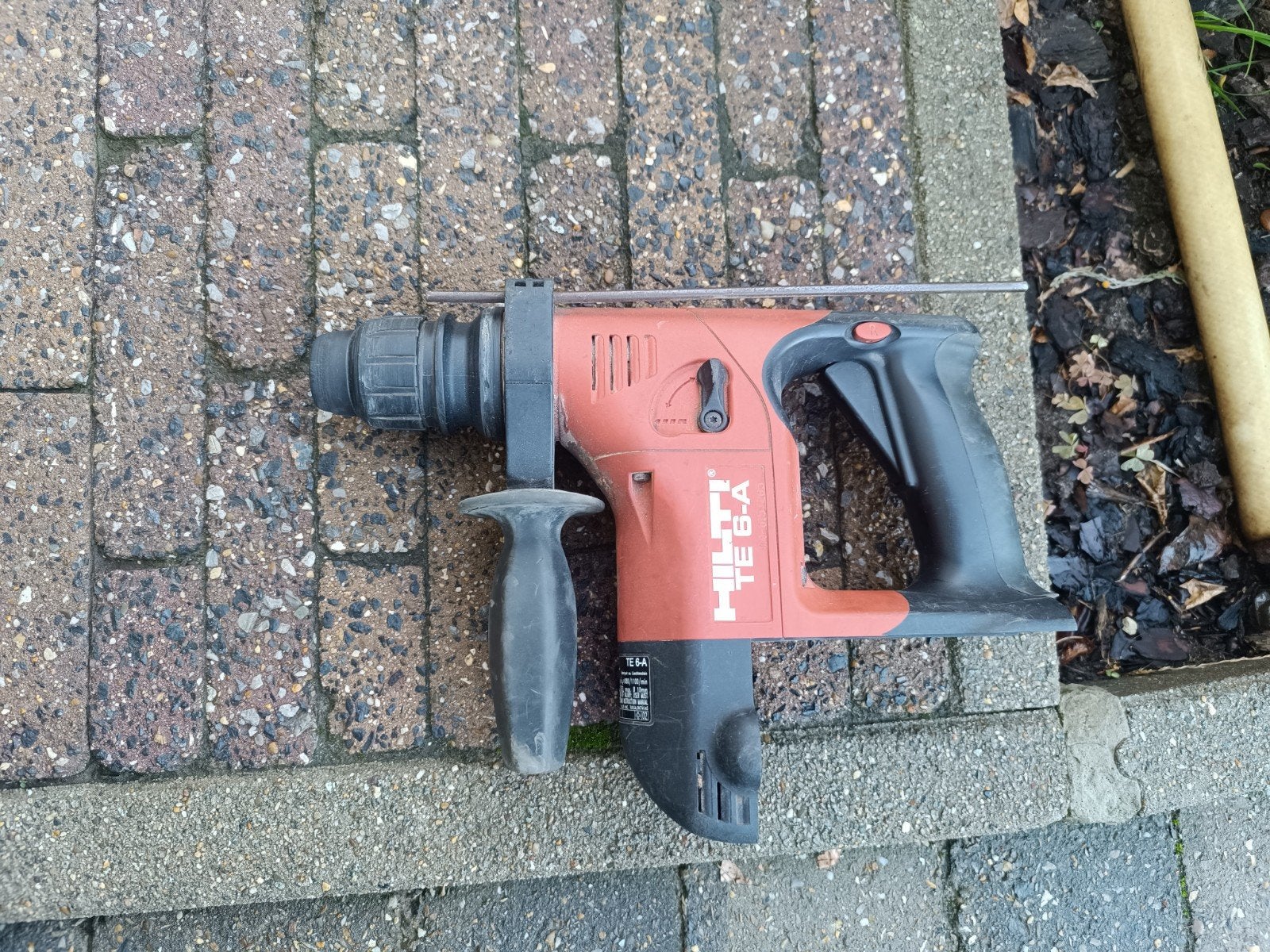 Hilti te 6-a
Zonder accu en oplader, Ophalen, Gebruikt