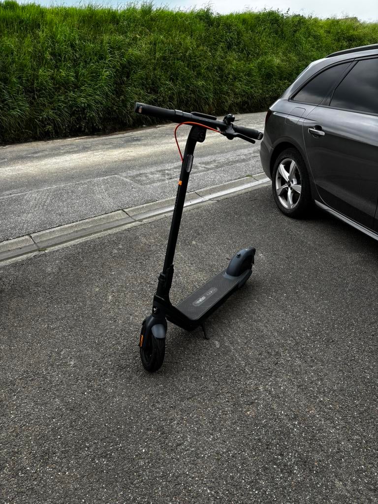 Segway Ninebot E2 pro, Enlèvement, Comme neuf, Step électrique (E-scooter)