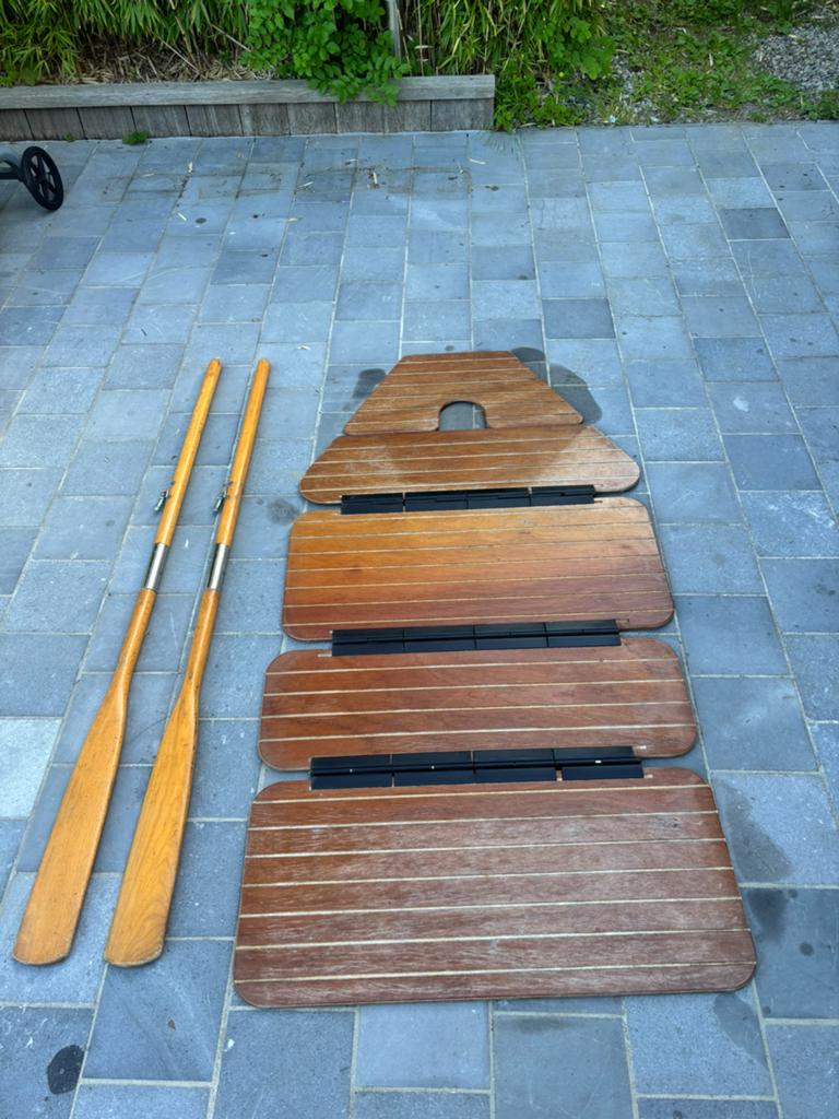 Plancher bois annexe plus avirons, Enlèvement, Comme neuf