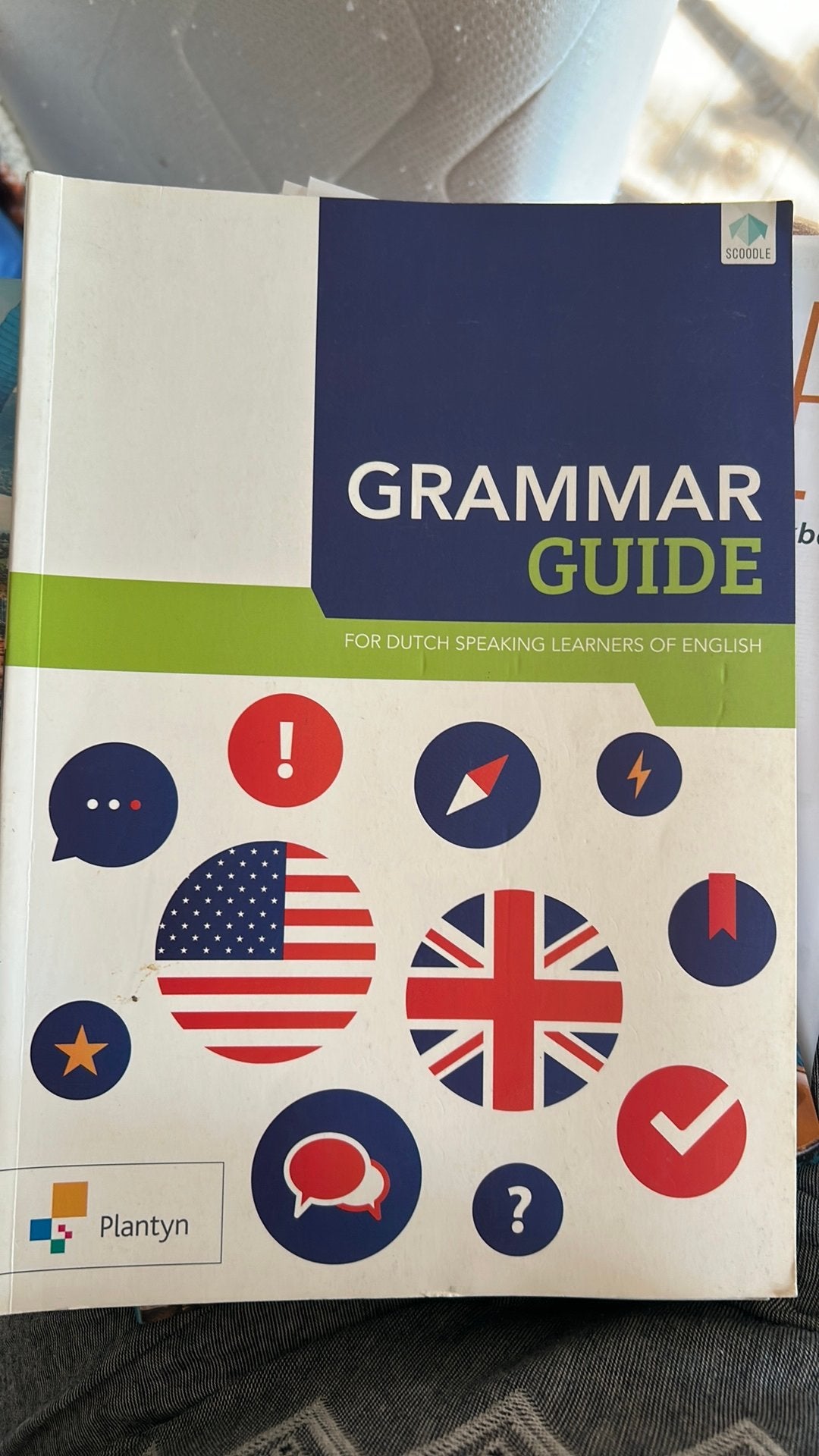 Roger Paasschyn Geert Claeys - Grammar Guide (incl. Scoodle), Boeken, Ophalen, Nederlands, Roger Paasschyn Geert Claeys