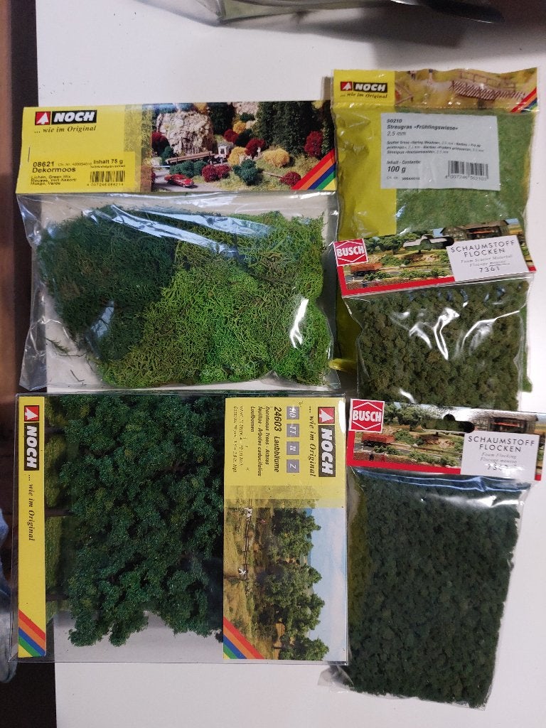 Loofbomen, mos en gras van Noch en Busch, Hobby & Loisirs créatifs, Trains miniatures | HO, Neuf, Autres marques, Analogique, Enlèvement