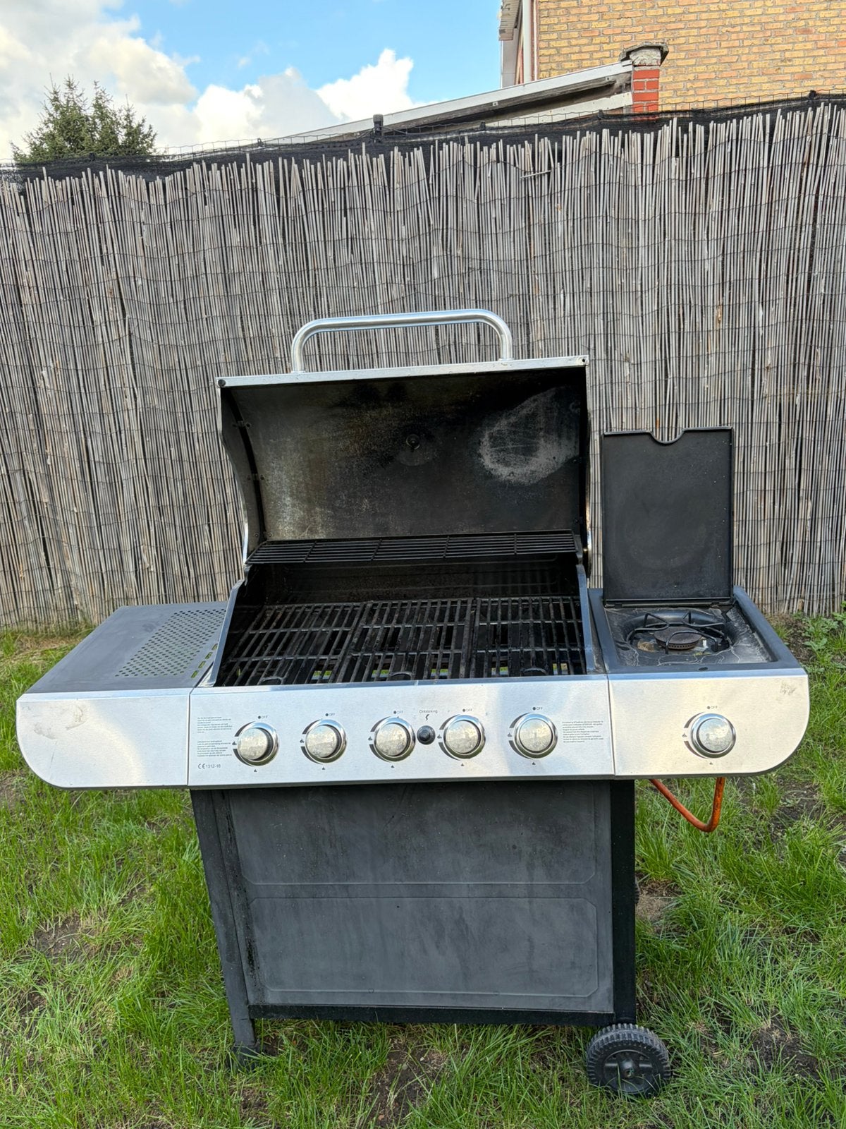 Gas barbecue, Ophalen, Gebruikt