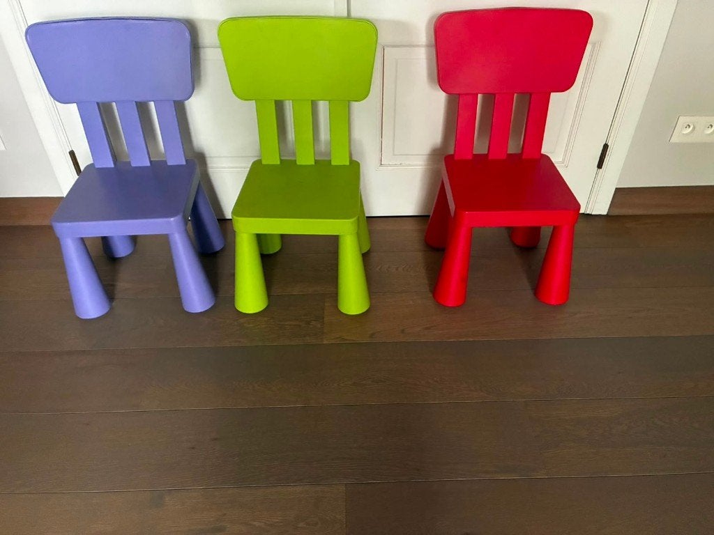 Speeltafel, stoelen en krukjes voor kinderen, Enlèvement, Utilisé, Table(s) et Chaise(s)