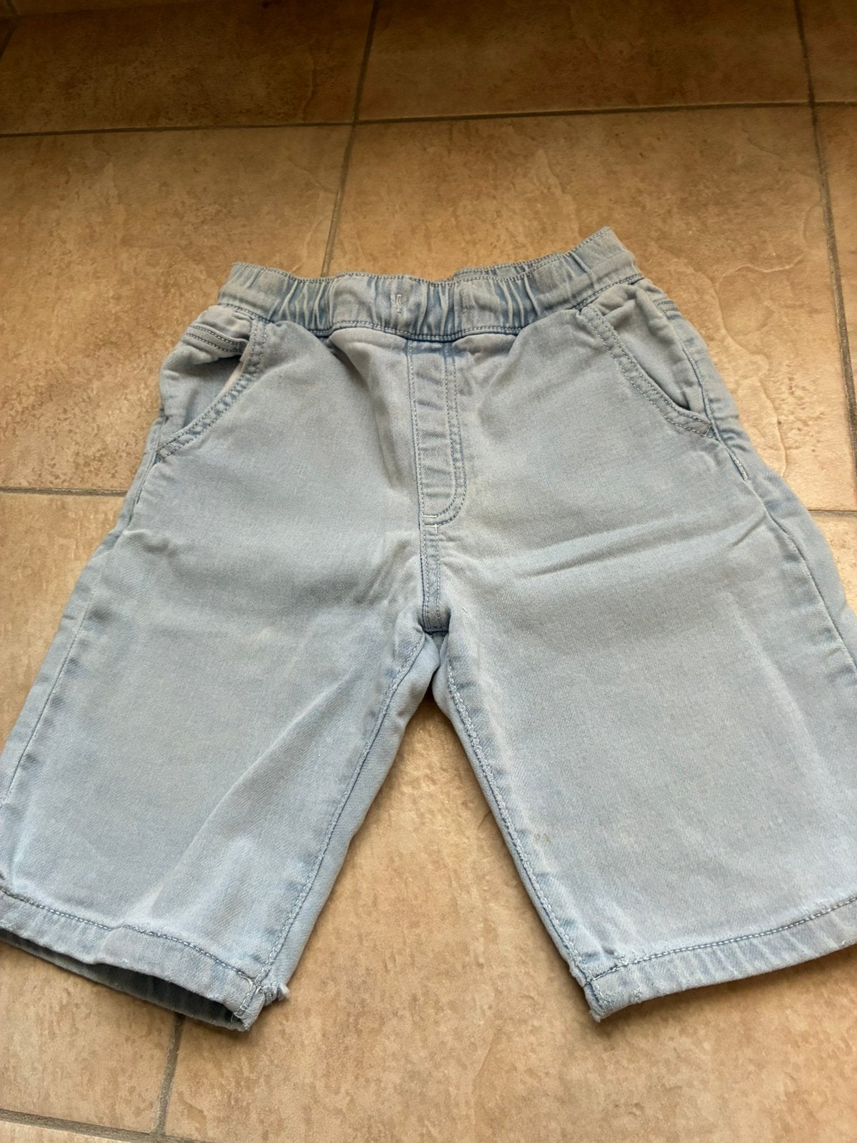 Korte broek jongen 134/140, Ophalen, Zo goed als nieuw, Jongen, Broek