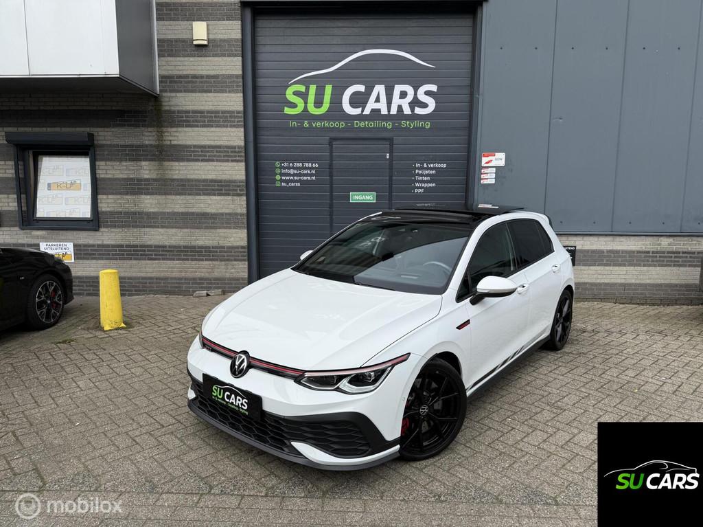 Volkswagen Golf 2.0 TSI GTI Clubsport|Pano|IQ|Memory|HUD|H&K, Auto's, Gebruikt, Zwart, 1984 cc, Wit
