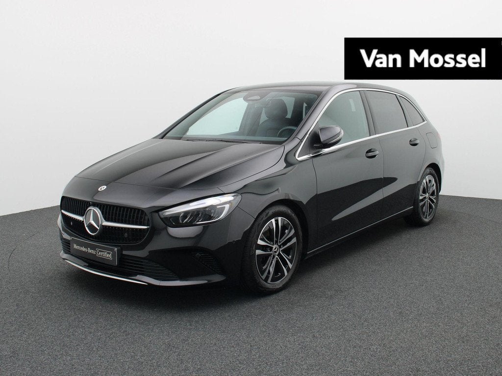 Mercedes-Benz B-Klasse 180 d Business Line + CARPLAY + LED +, Autos, Mercedes-Benz, 745 kg, Achat, Euro 6, Entreprise