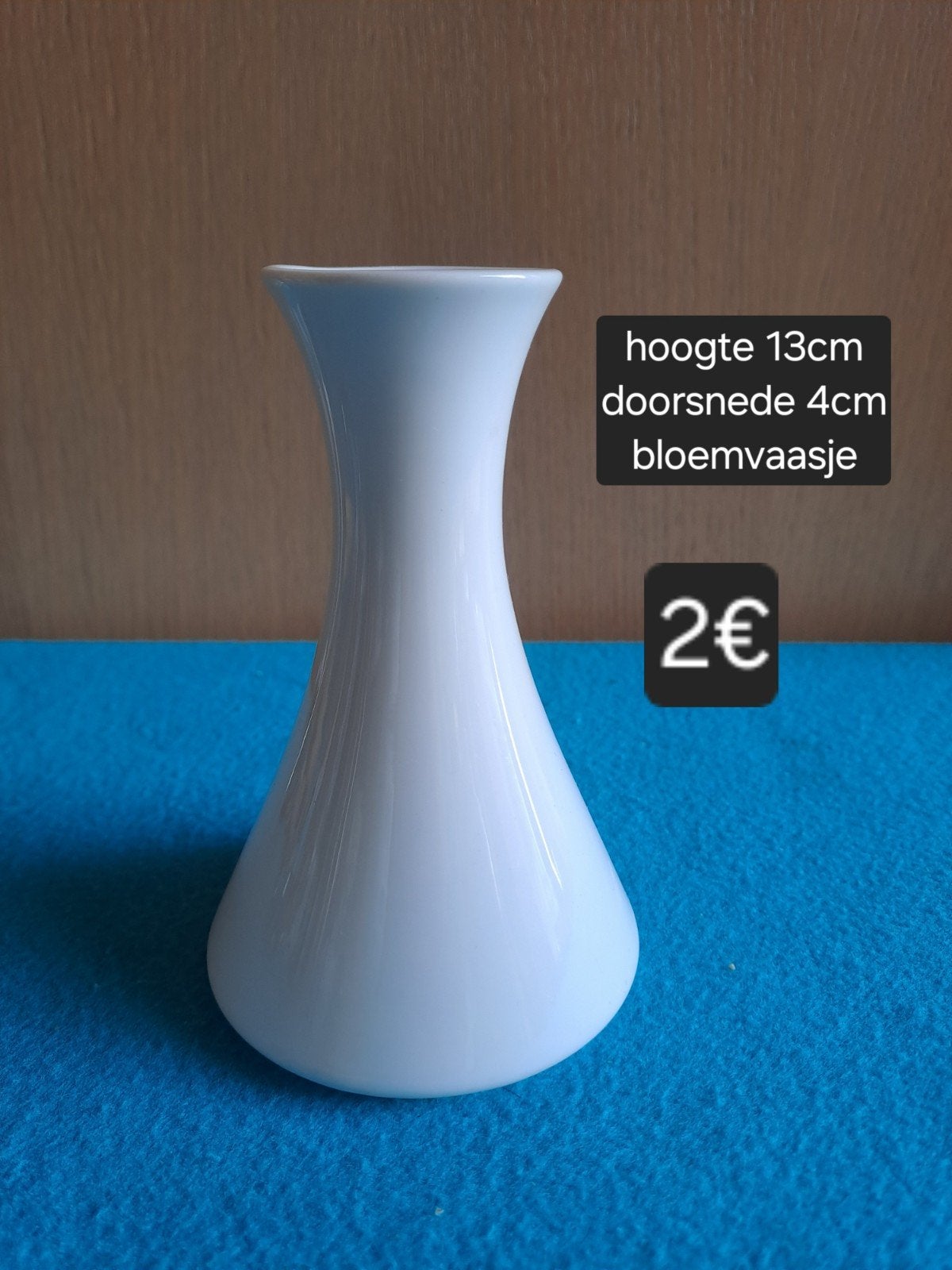 Klein bloemen vaasje
Bavaria Seltmann Weiden, Ophalen